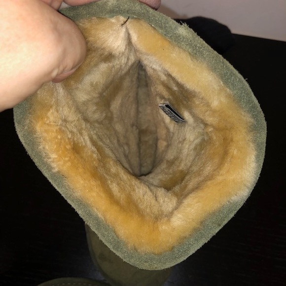 Gorgeous BearPaw winter, snow size 7 - Picture 5 of 6